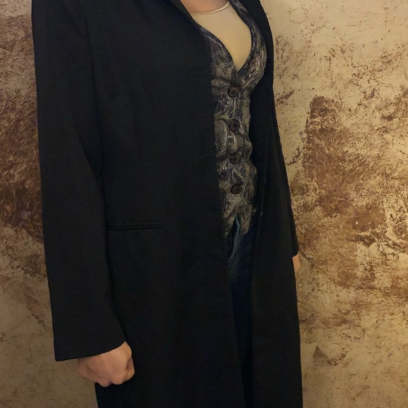 Extra long Vintage Blazer! - Picture 3 of 6